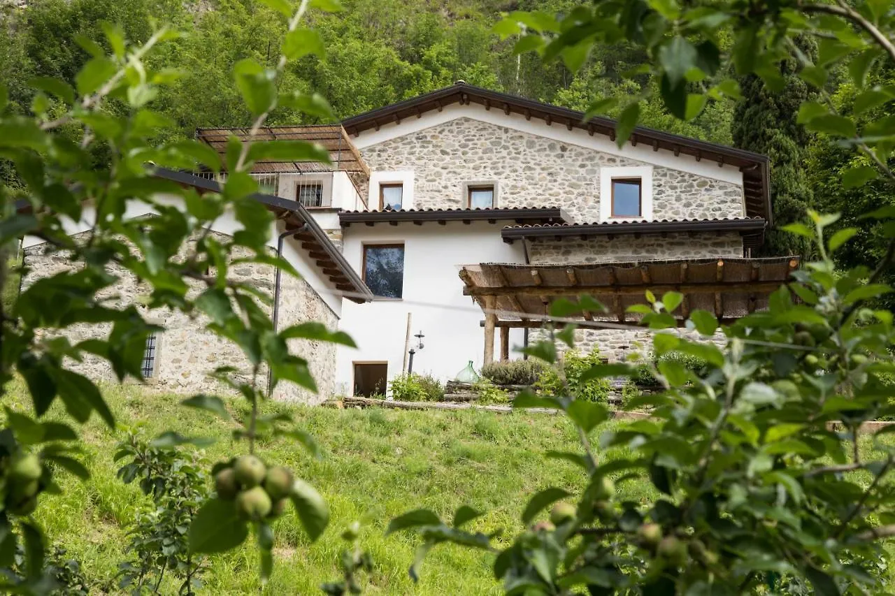 Agriturismo Di La Dall'Acqua Fivizzano Farmház